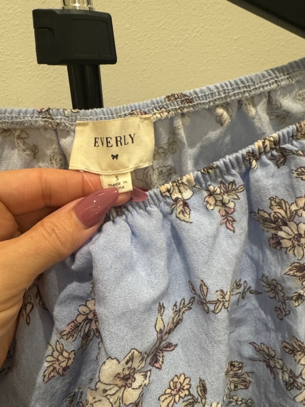 Everly‎ Light Blue Floral Off-Shoulder Romper - Picture 2 of 5